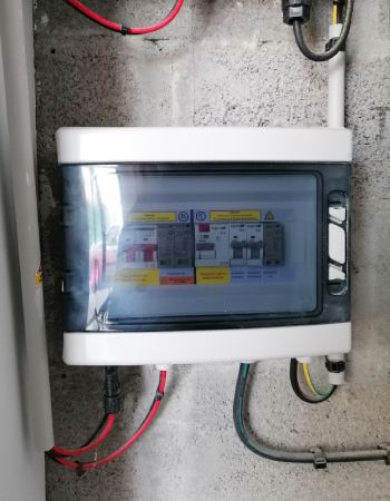 L'installation d'un coffret de protection AC et DC sécurise votre installation électrique.