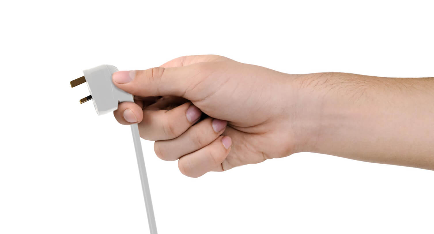 MedicAir is very simple to use. Simply plug in and play.
