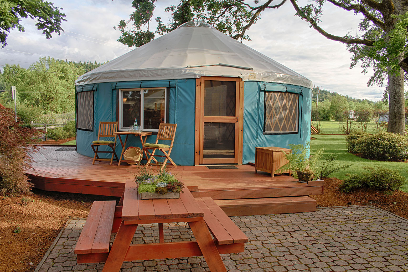 Pacific Yurts 24′ Yurts Pricing, Specs & Reviews PrefabList