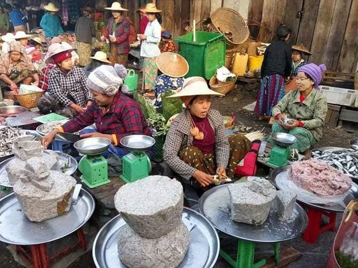 Women Selling Nga-Kyi-Chin - Pickled Big Fish