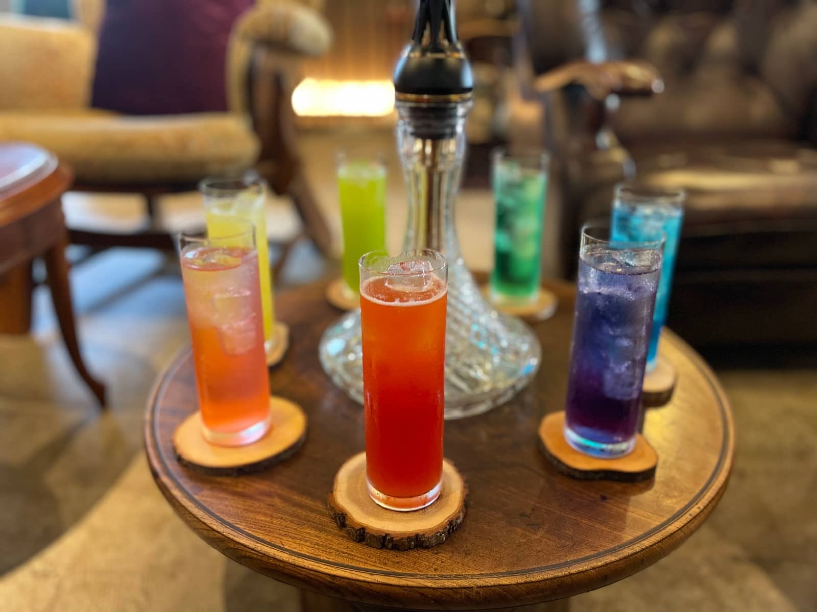 The Hookah Library（ザフーカライブラリー） 渋谷駅から徒歩3分 マークシティ横のウェーブ通りを進んでセブンイレブンの奥の