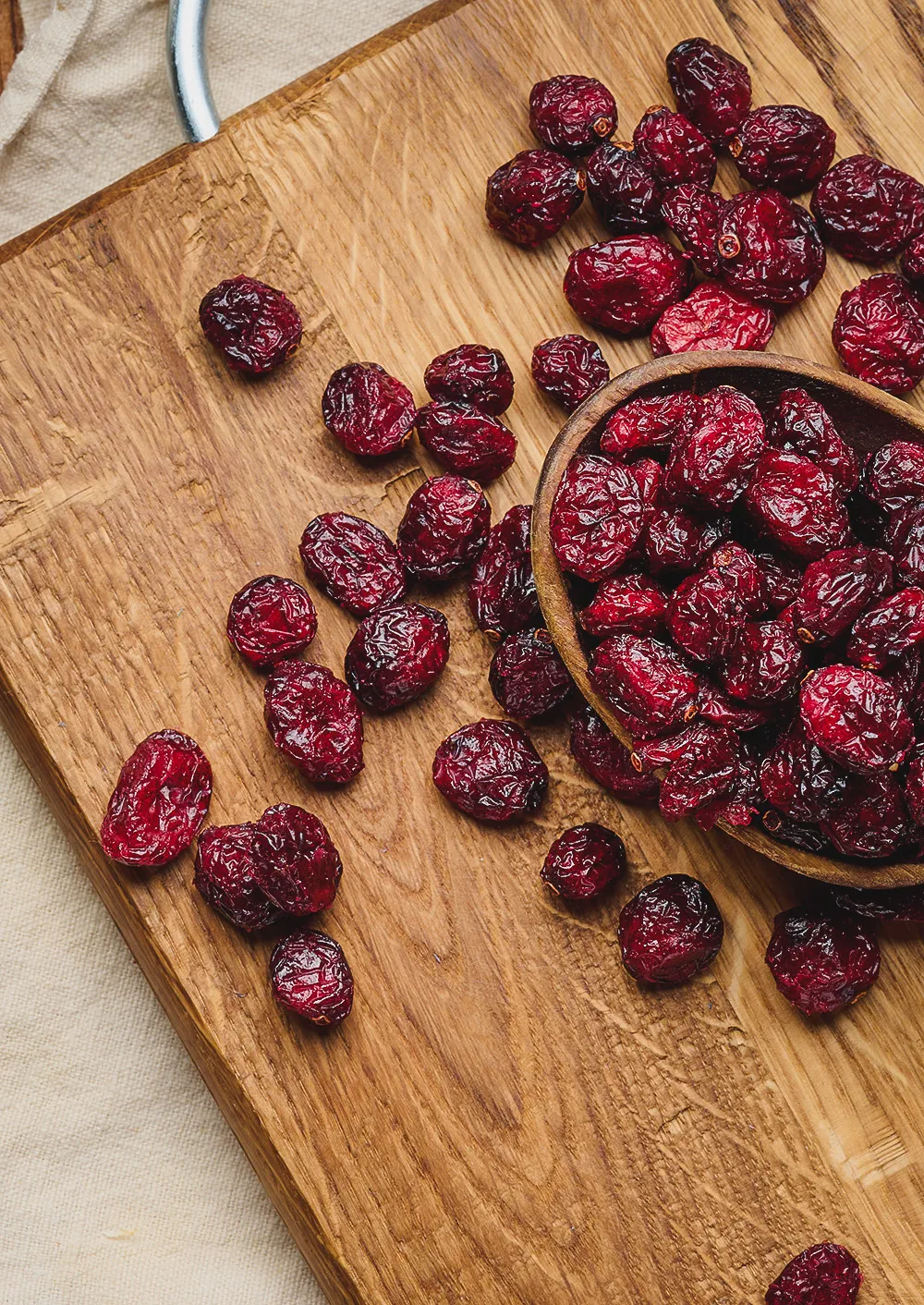Bunch of dried cranberries