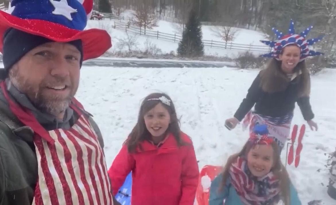 family in 4th of july costumes