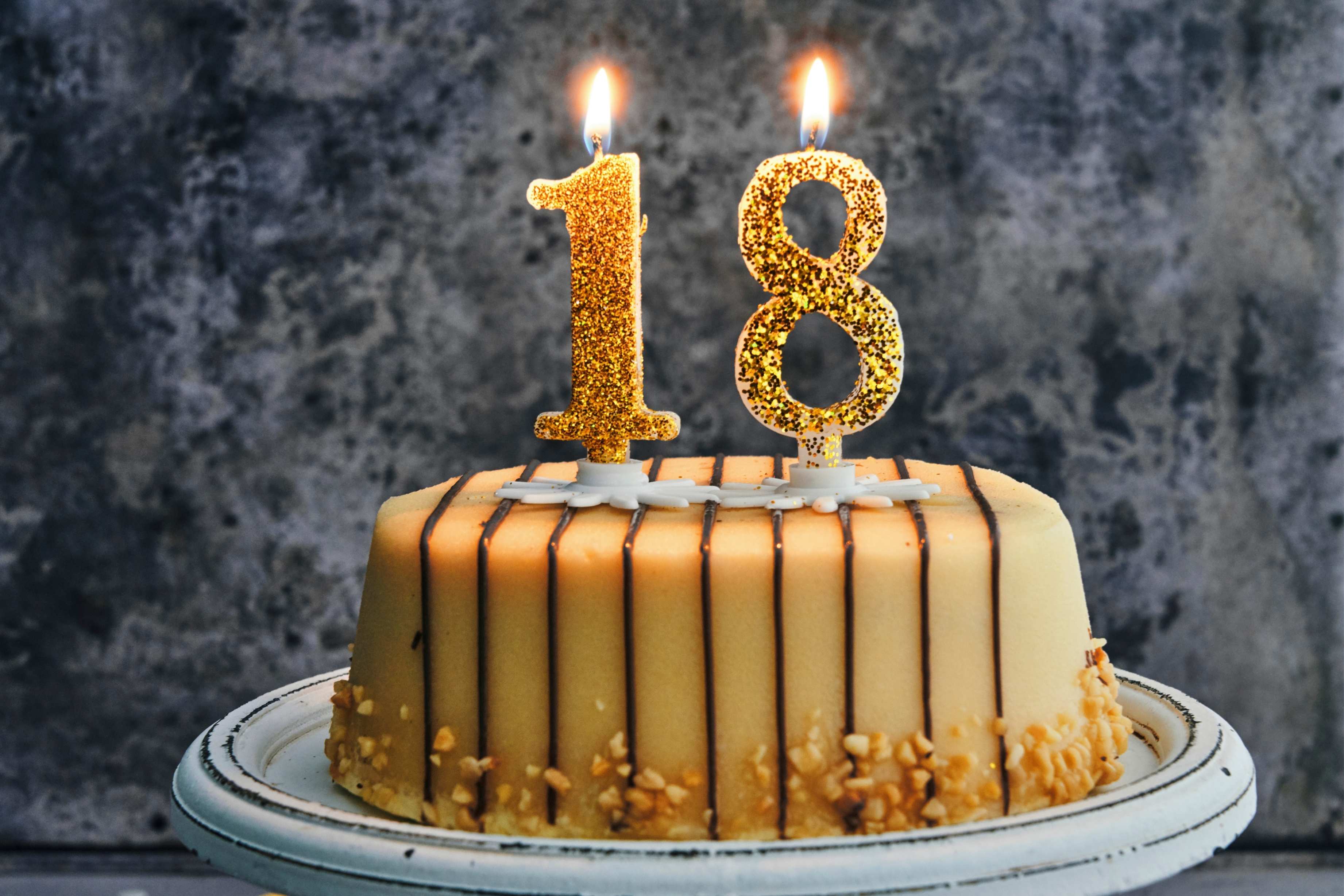 Happy 18th Birthday Gift Ideas, Quotes & Party Tips | Memento Blog