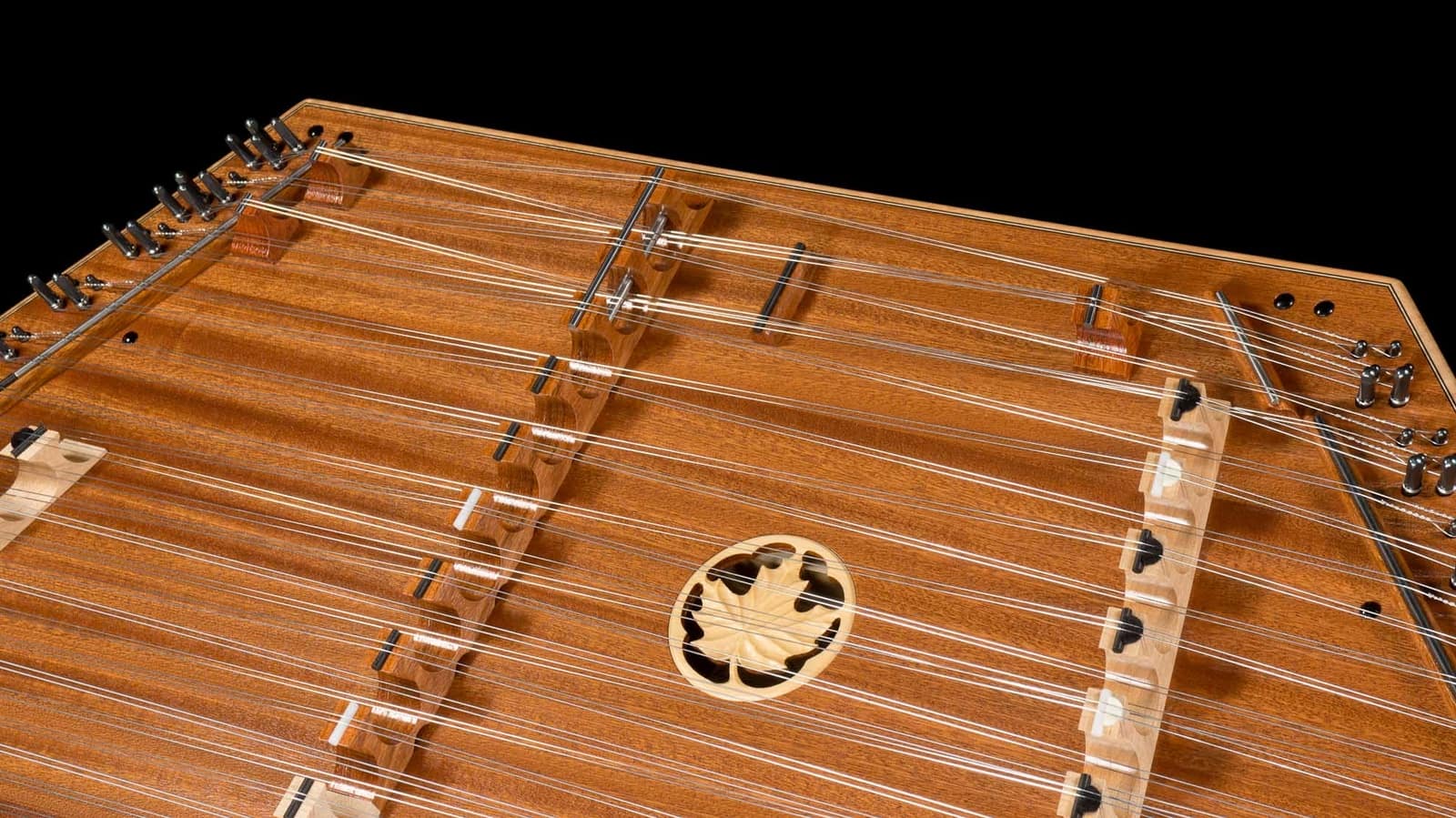 D300 Hammered Dulcimer Dusty Strings