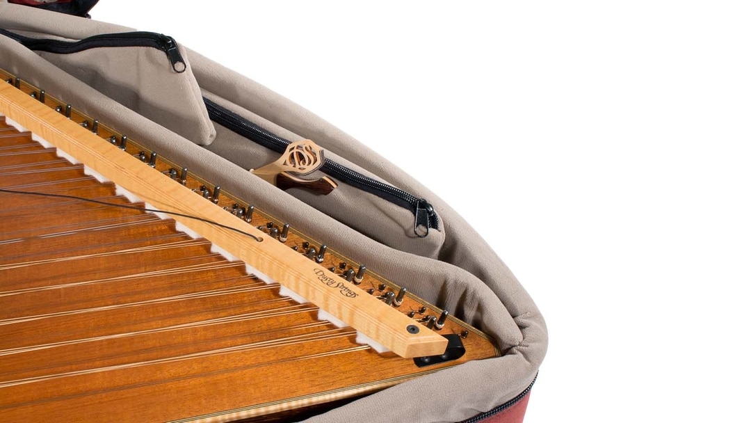 C600 hammered dulcimer case Dusty Strings
