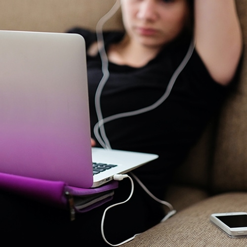 Parent Alert! The Dangers of OnlyFans Plus 4 Ways to Defend Your Kids