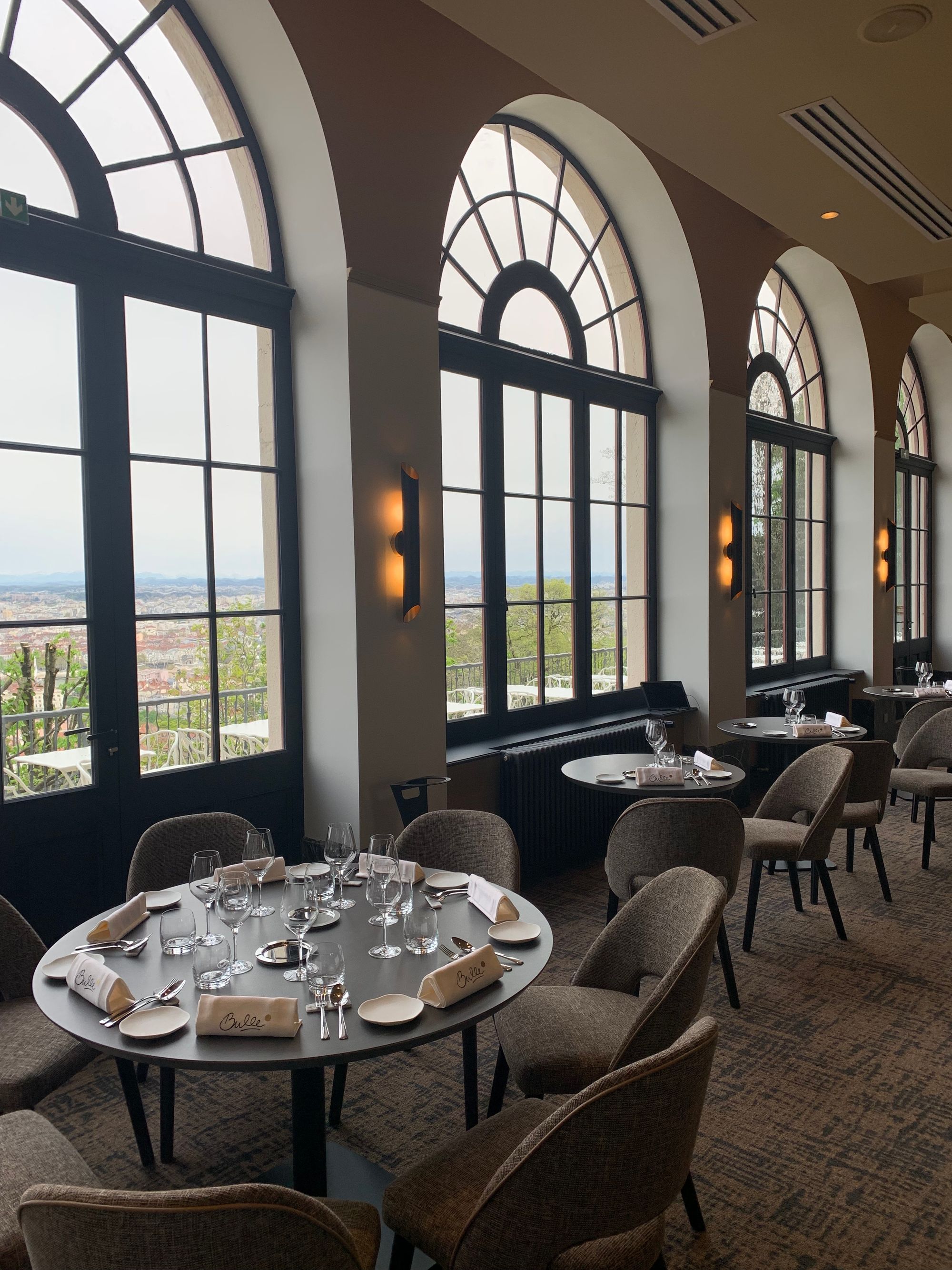 Restaurant Bulle à Fourvière : Entretien exclusif avec Guy Lassausaie ...