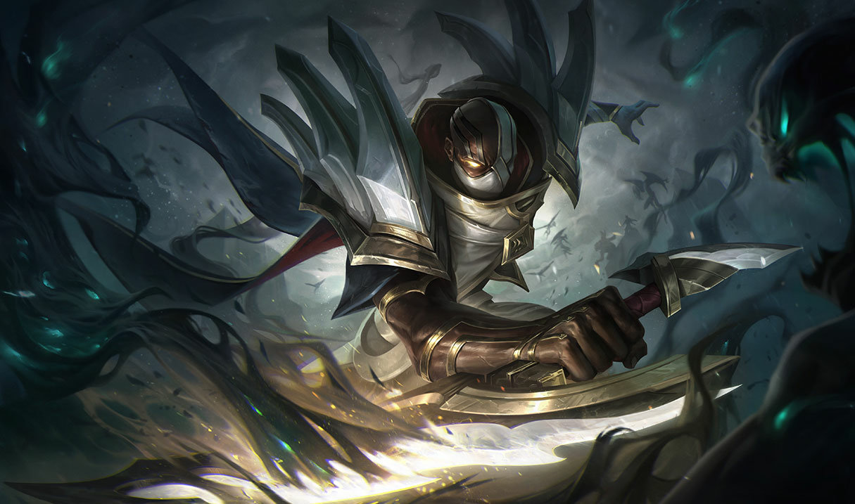 Pyke wearing a light-infused armor and a light-blessed weapon.