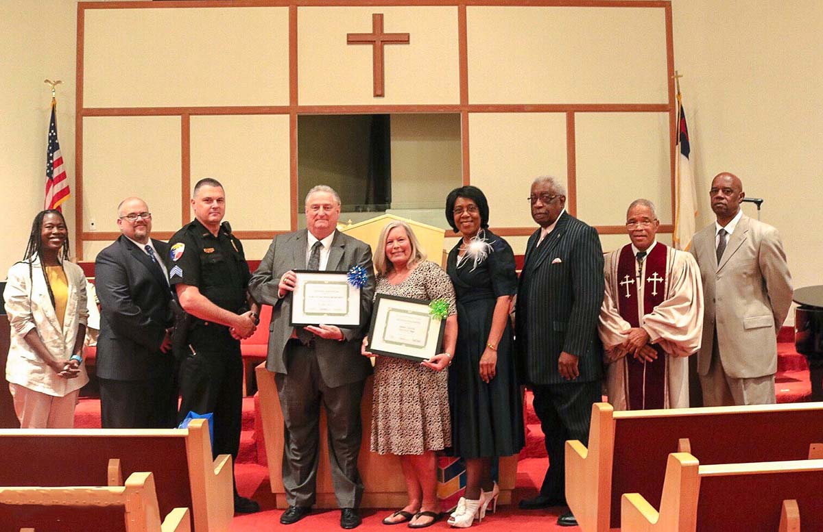 Mayor and Chief Visit Bethel Southwest Region The Record