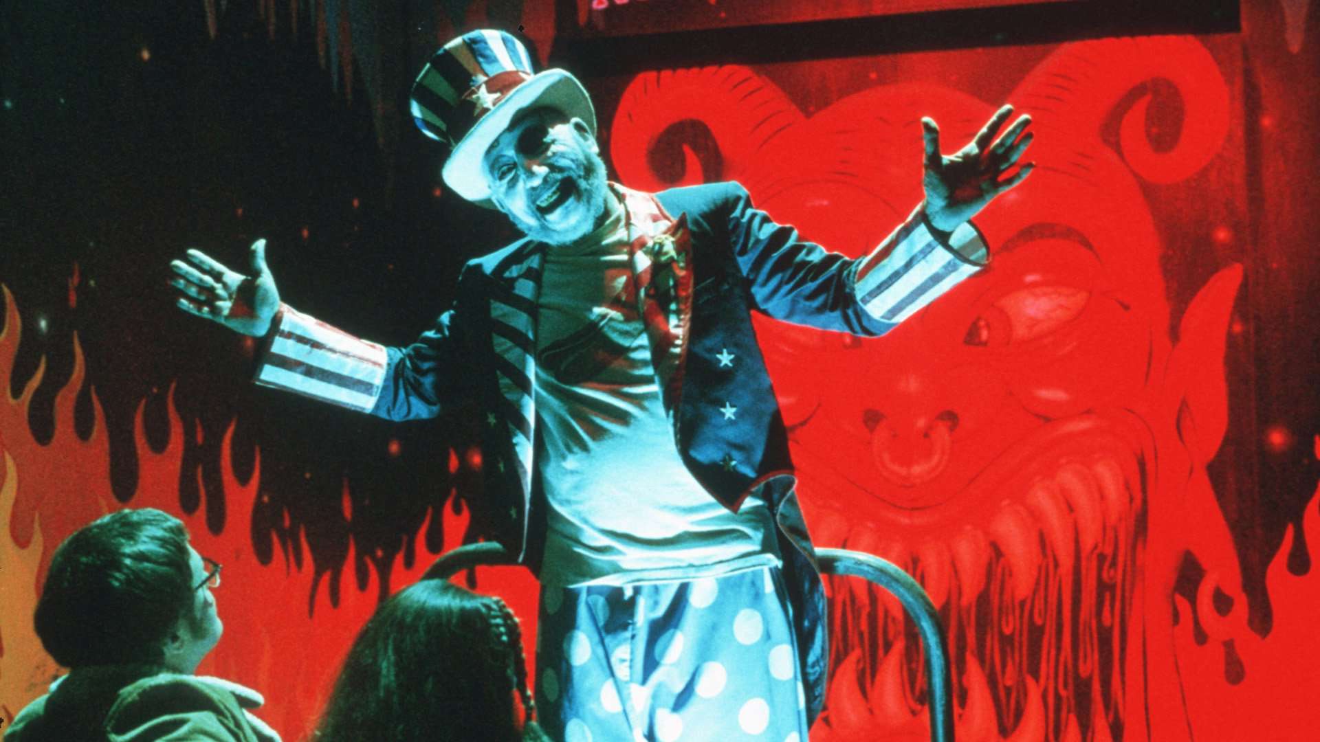 Sid Haig as Captain Spaulding in Rob Zombie's House of 1,000 Corpses