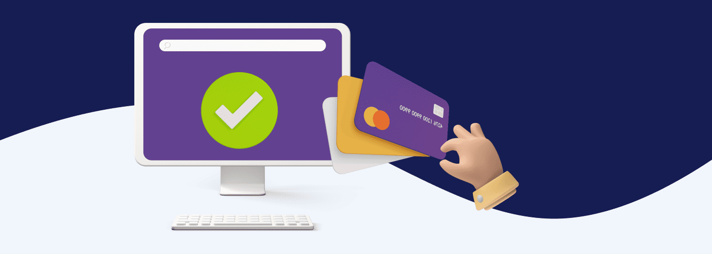 Ecran d'ordinateur avec icone de paiement validé vert sur fond violet et carte de crédit tenu par une main
