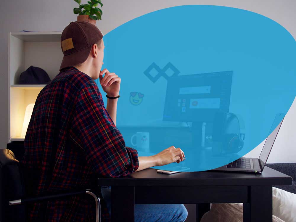 Prezi vs Slidebean pitch deck software