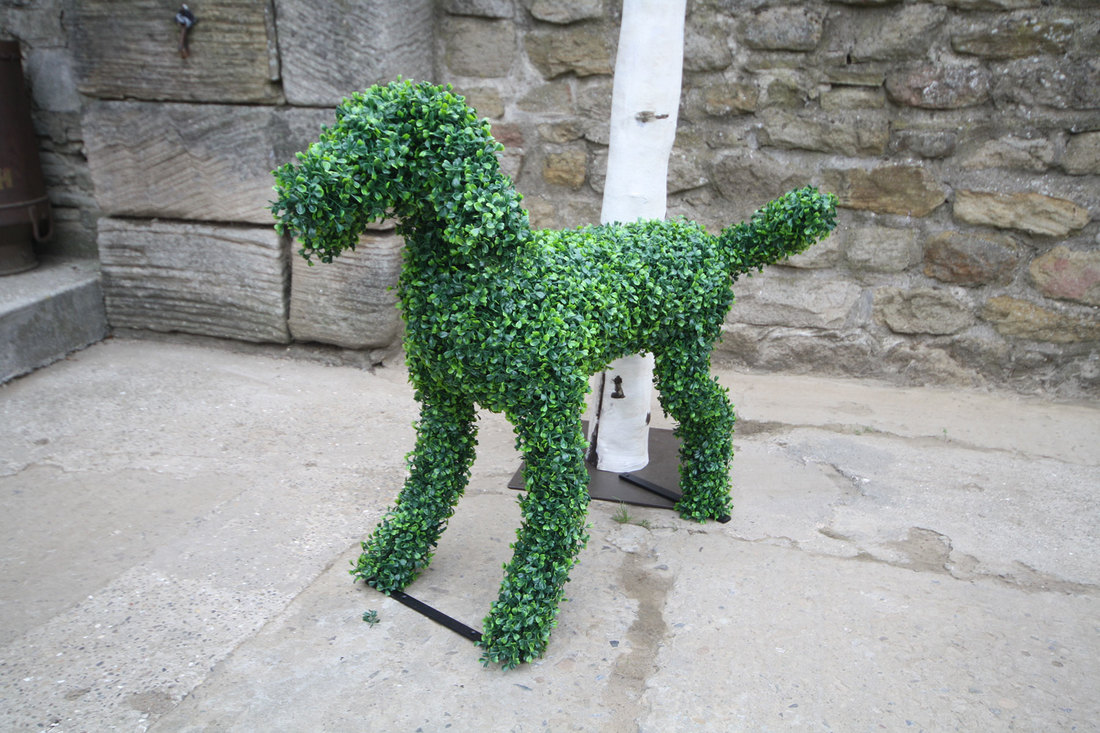 Bespoke Artificial Topiary Animals Design Example
