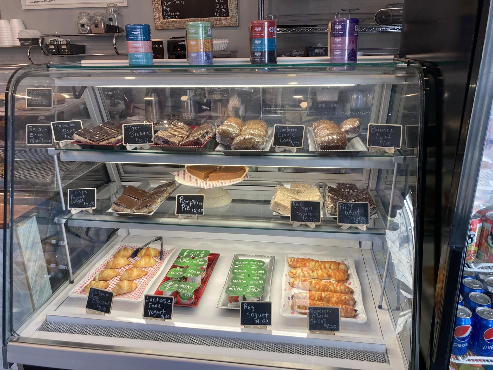 Minnie’s Eats & Sweets Business Listing Tourism Medicine Hat