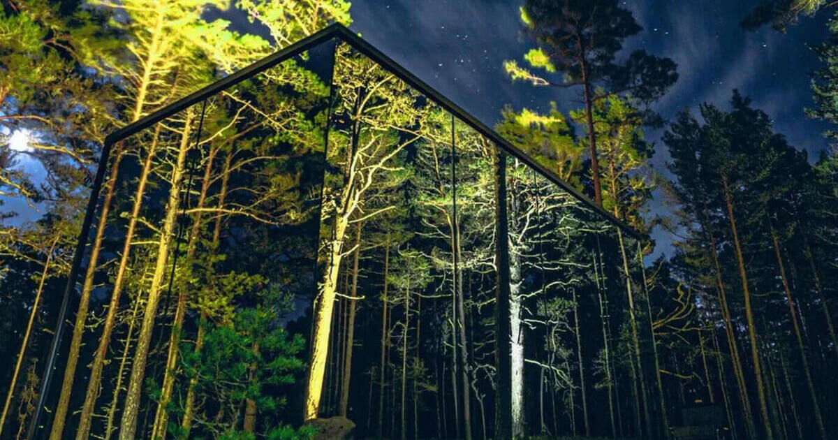 Mirror Cabin Bolt Farm Treehouse