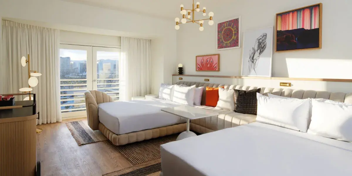 Canyon/Opal Tower Chamber Double Queen Strip View Virgin Hotels Las Vegas