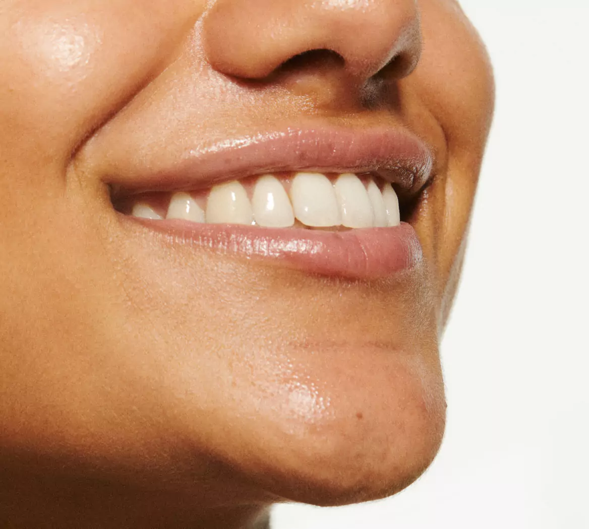 5 Best Lip Balms For Dry Lips Tira