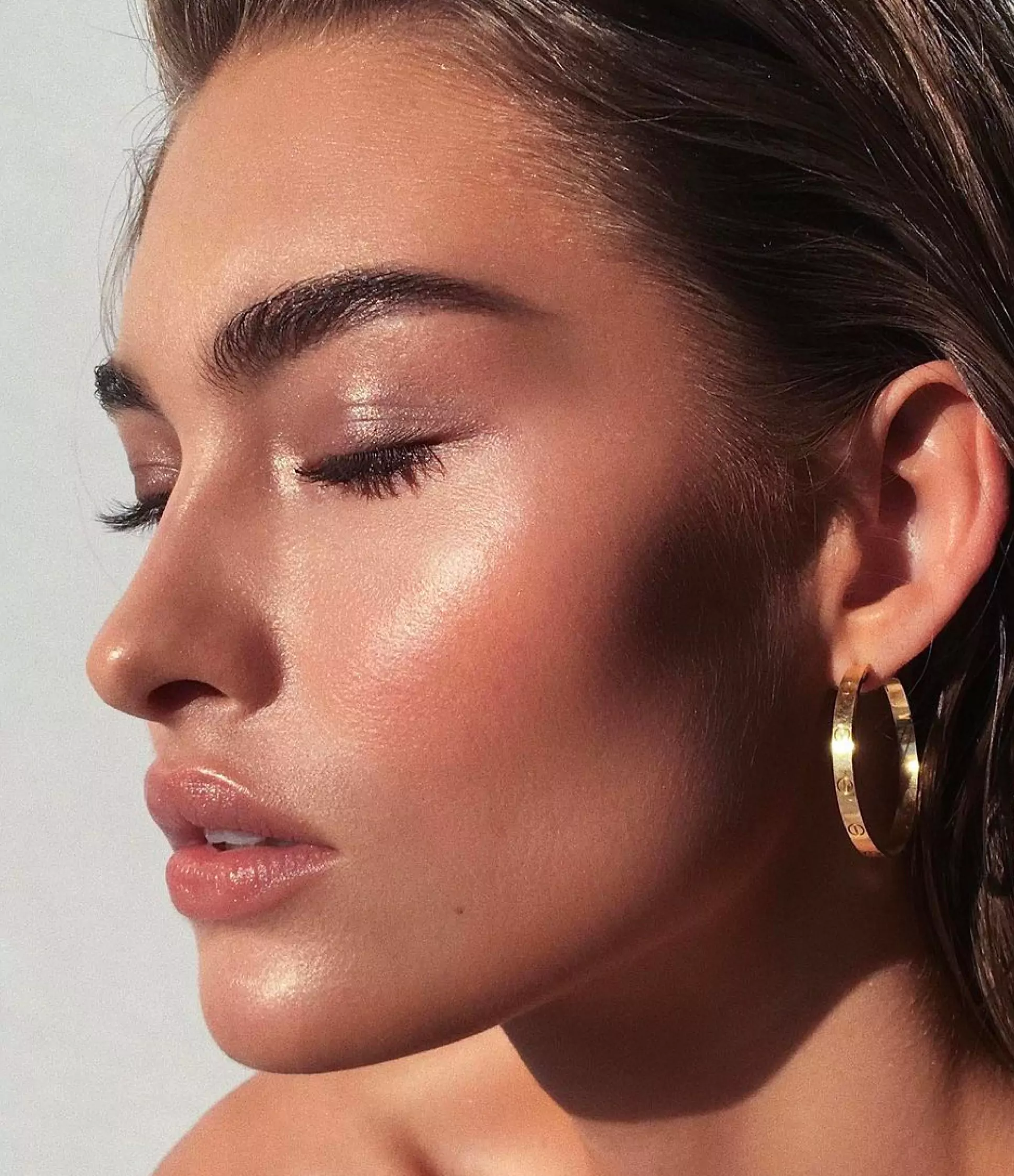 How To Use Concealer To Get Snatched Eyebrows Tira