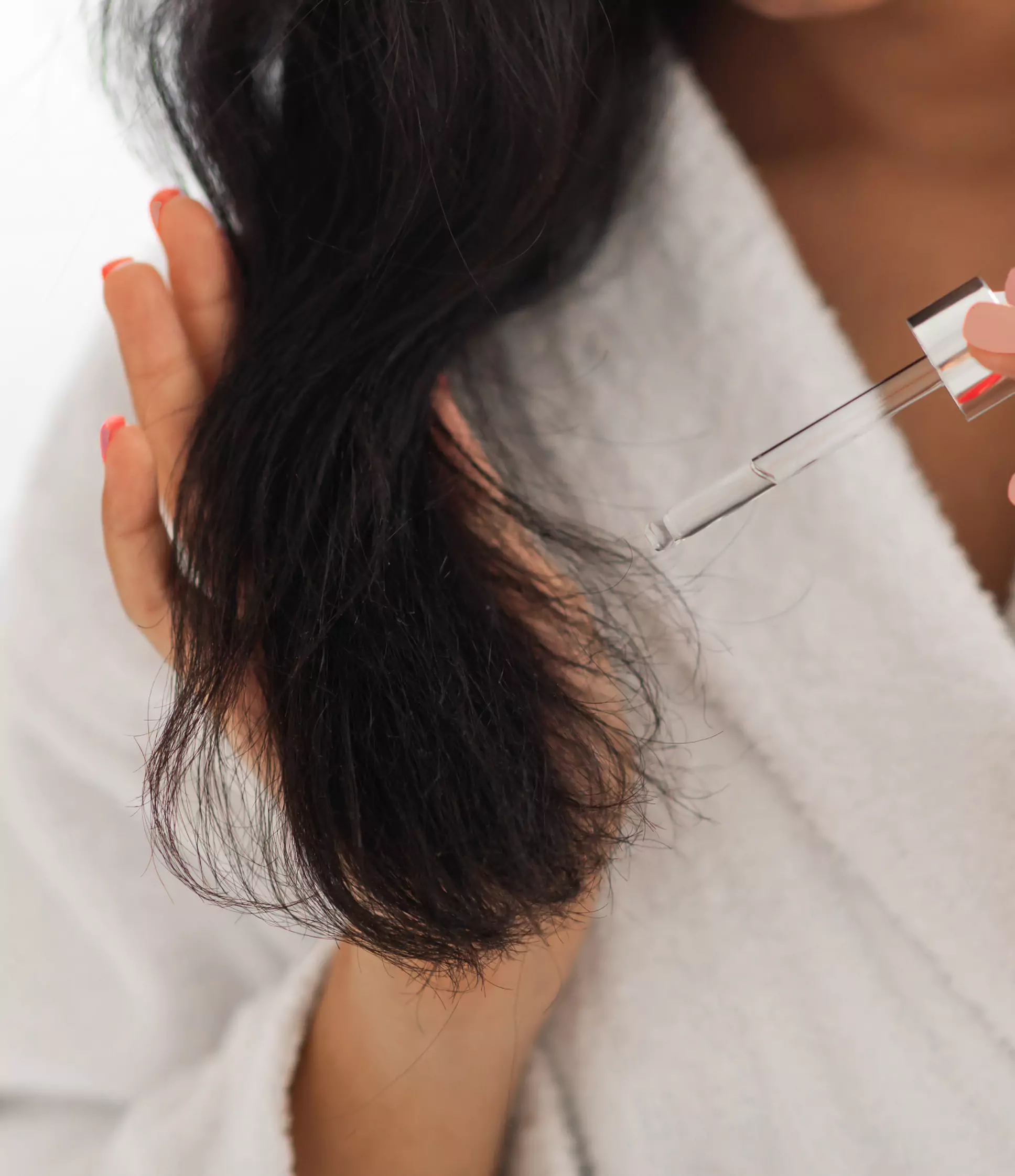 6 Benefits Of Hair Oil & How To Use It Effectively Tira