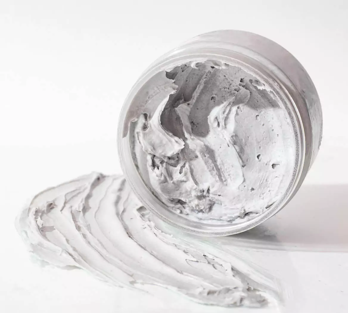 What is face mask layering and how to do it properly