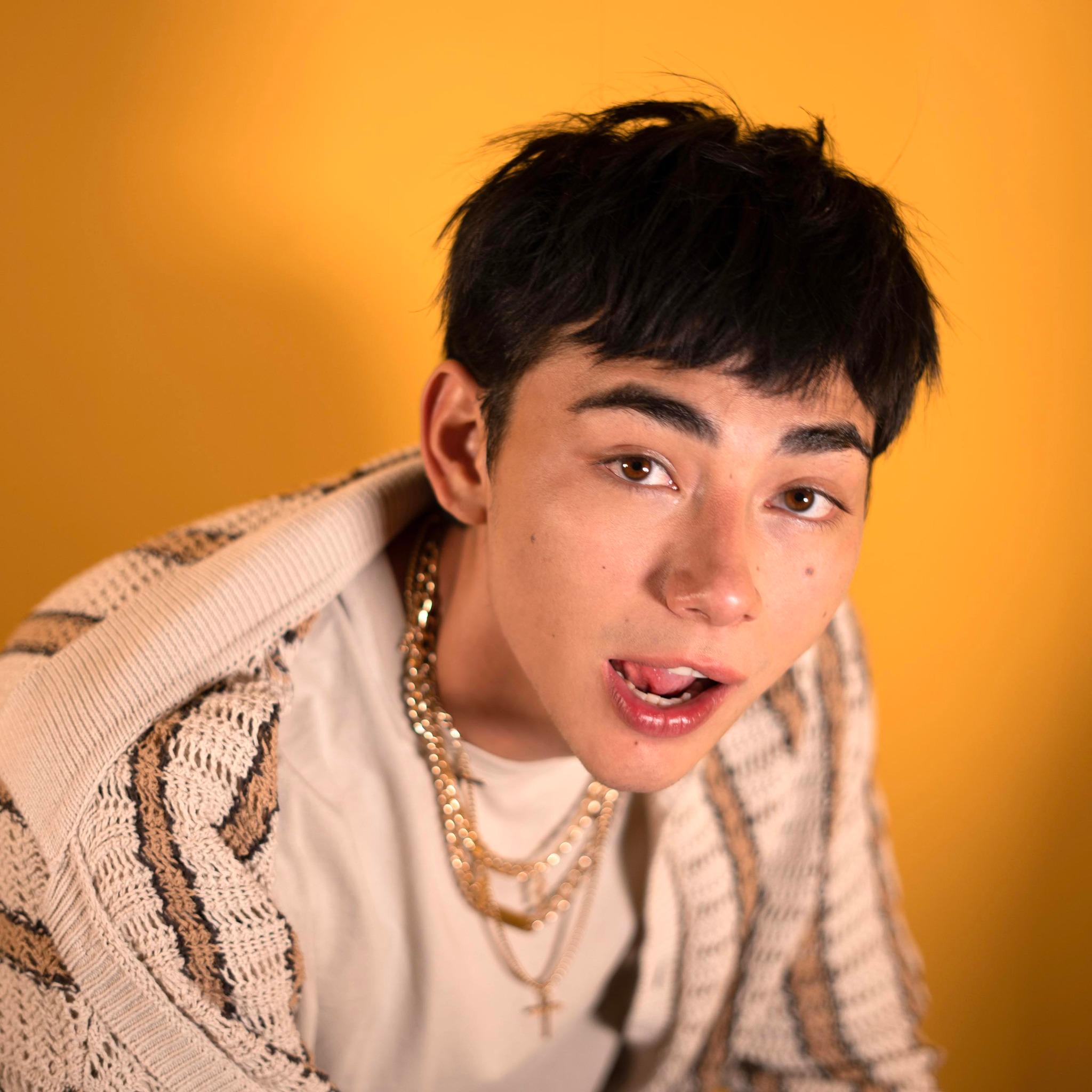 LÚA Music Artist Bio, Age, Real Name, Featurings