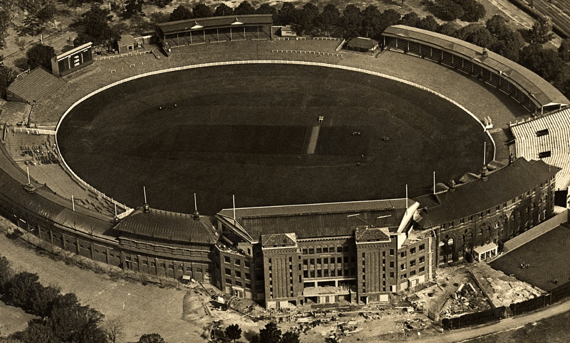 historical shot of melbourne cricket ground