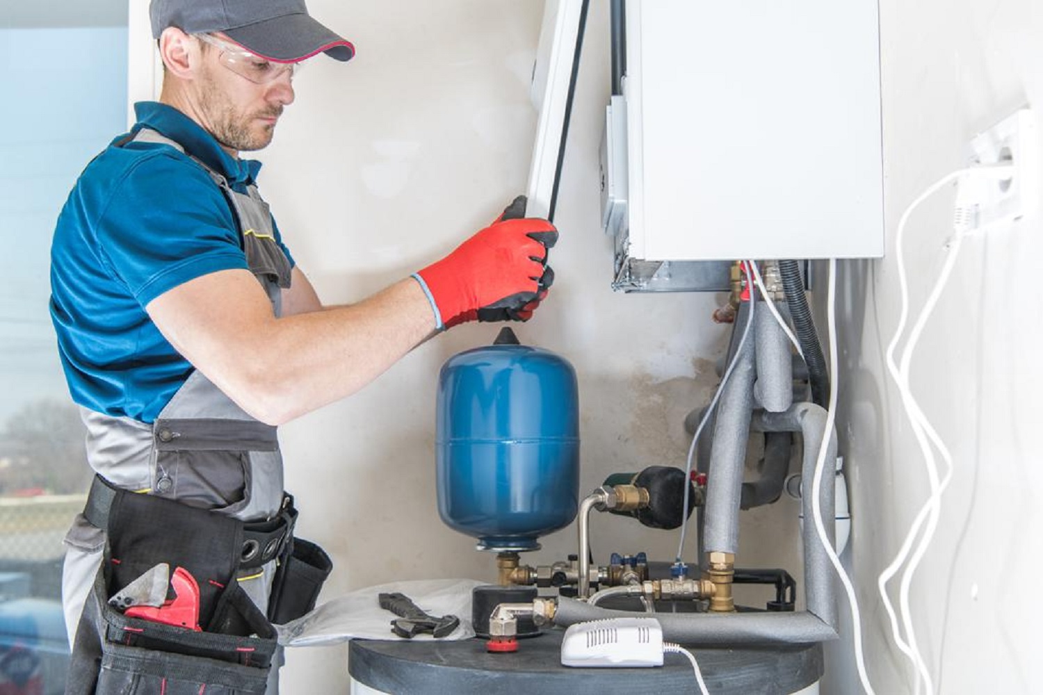 How Servicing Your Gas Heaters Can Save You Hero Plumbing