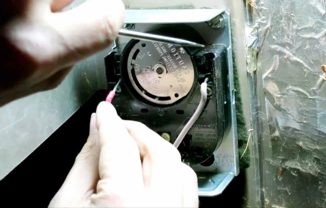 How To Service A Gas Heater Hero Plumbing