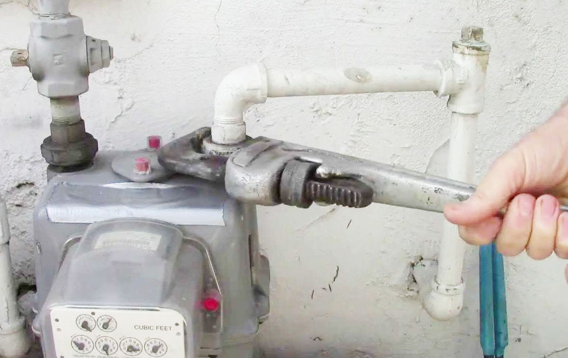 How To Check If Gas Is Connected To Your House Blueline Plumbing & Gas