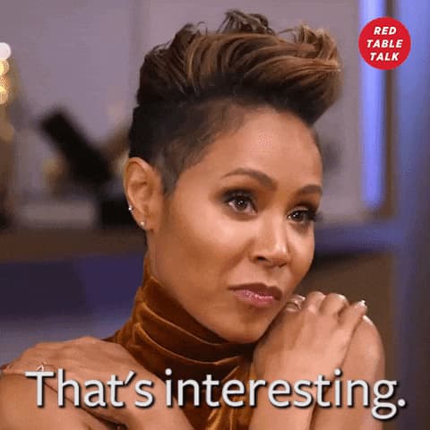 une femme dis "that's interesting"