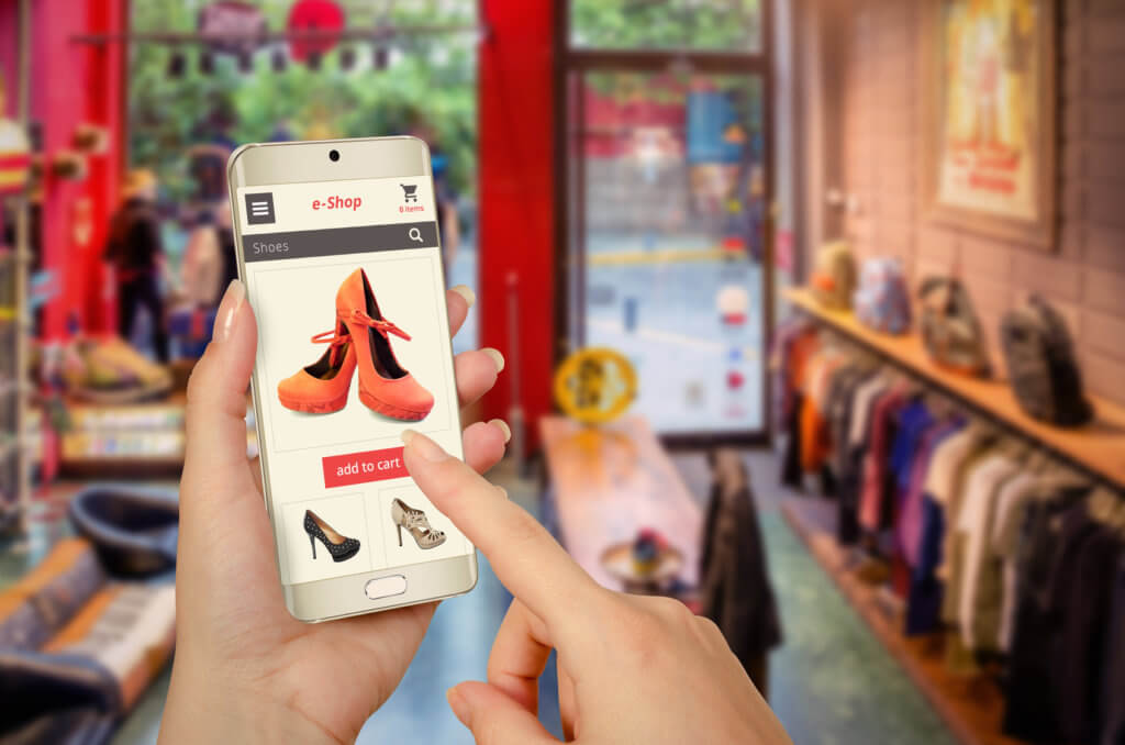 how to operate a loyalty program in-store and online