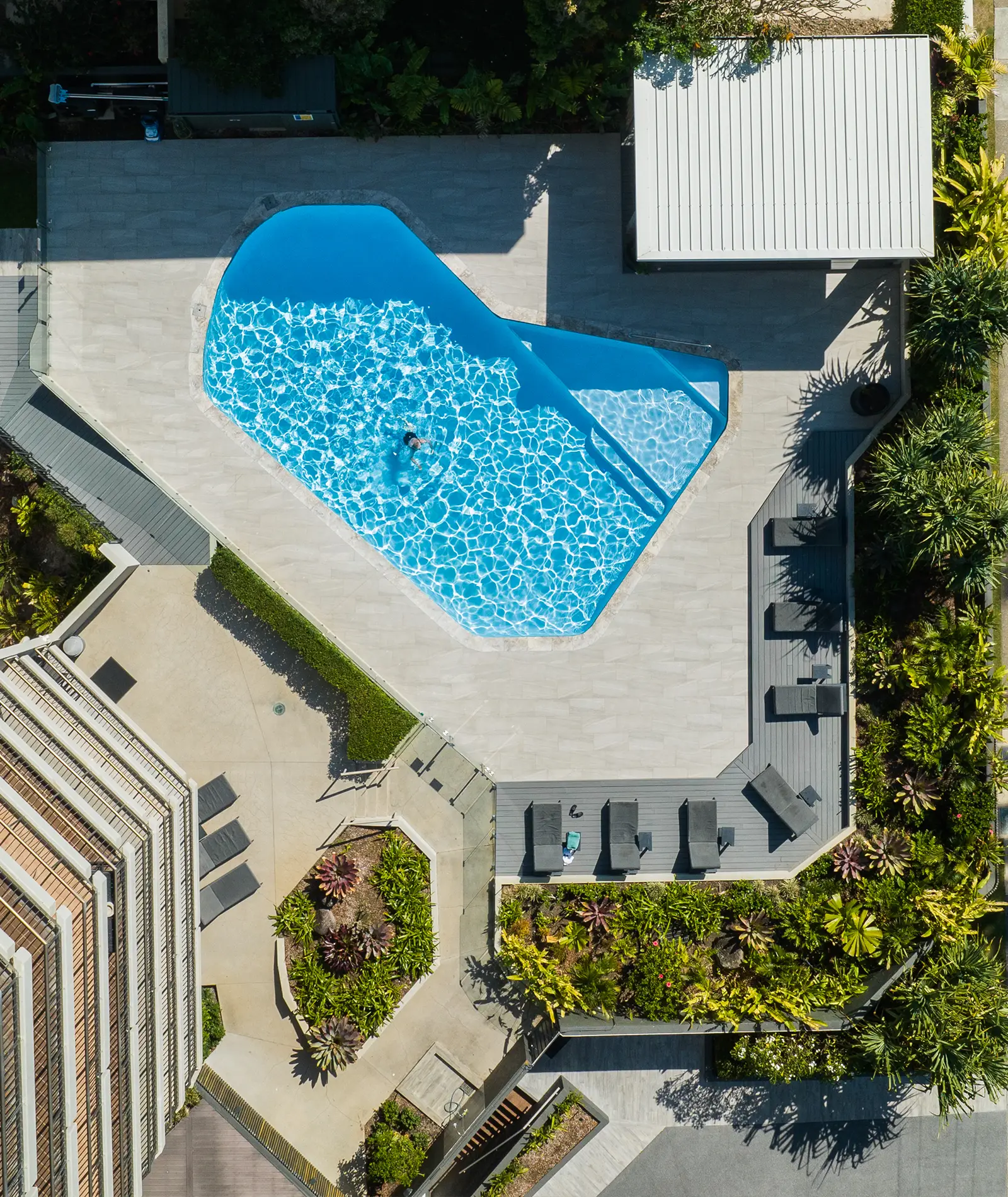 Burleigh Esplanade Brooke's Blooms