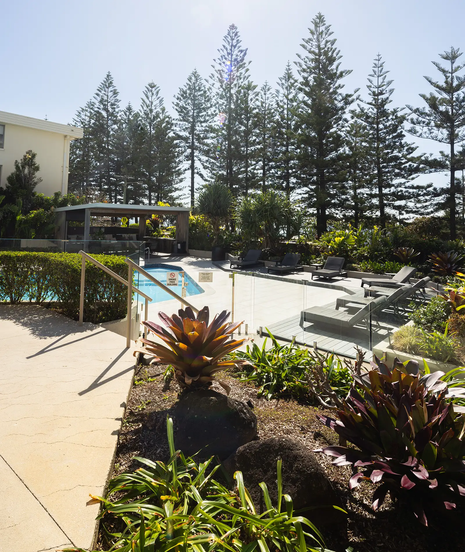 Burleigh Esplanade Brooke's Blooms