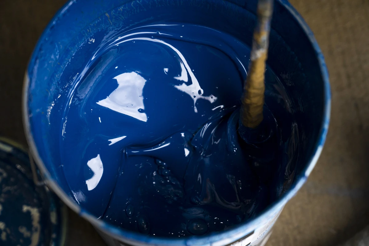 Container Painting & Respraying | Container Hire | Site Accommodation ...