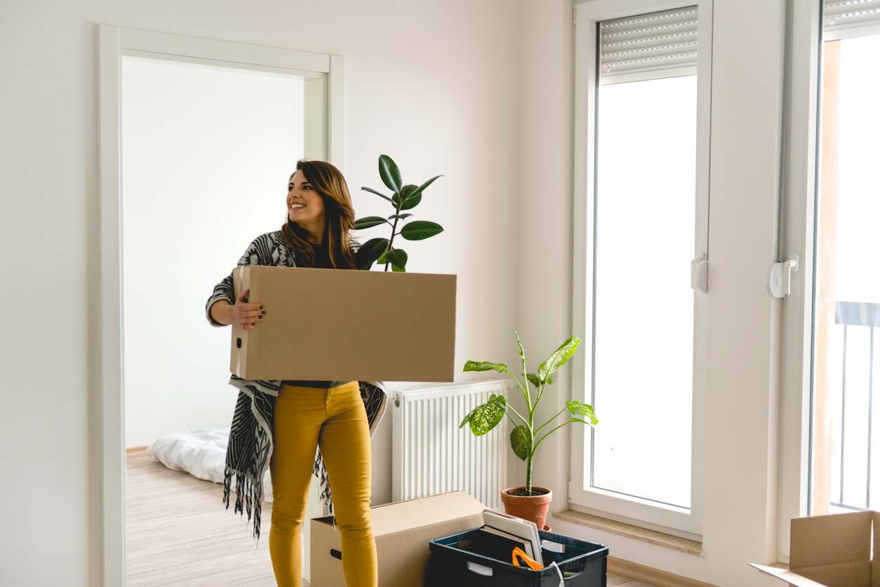 How To Prepare for Your Move: 10 Tips & a Move-Out Checklist