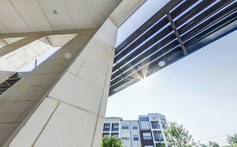 Sunshade Post | Completed Projects | Skyscape Canopies