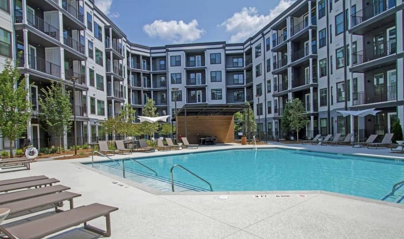 Sunshade Post | Completed Projects | Skyscape Canopies