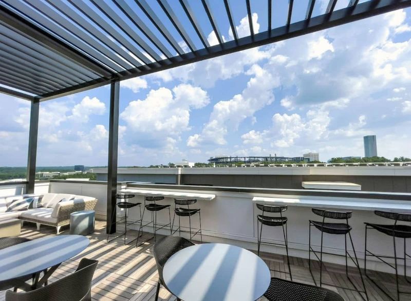 Sunshade Post | Completed Projects | Skyscape Canopies