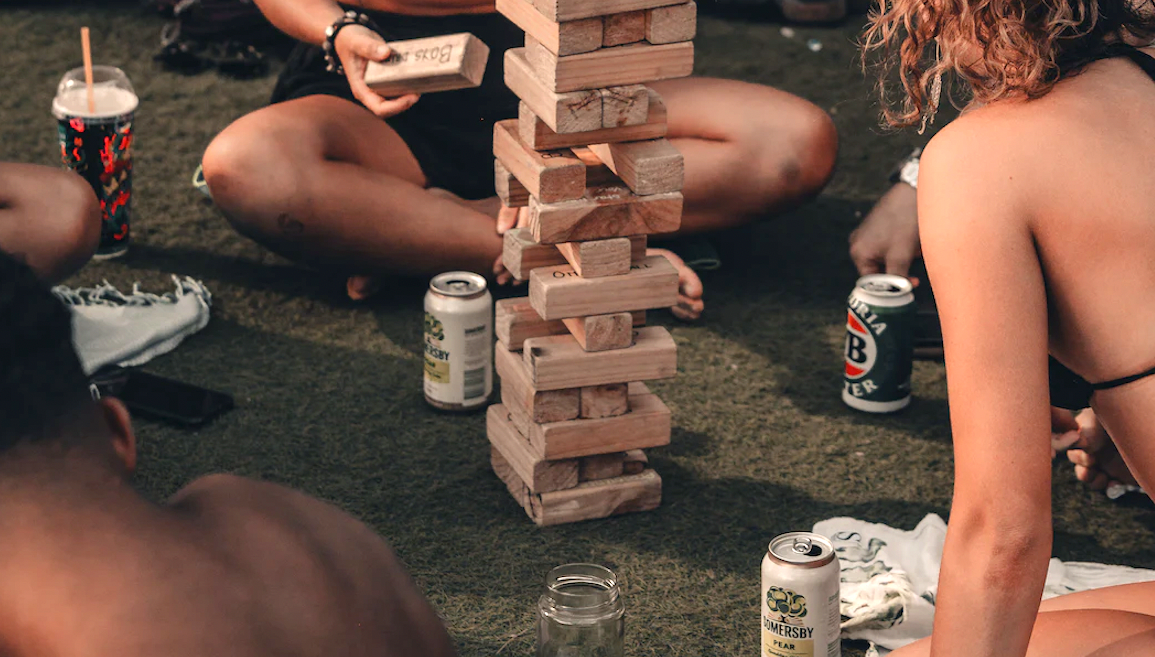 Top Games to Play at Game Night • Partytrick Blog