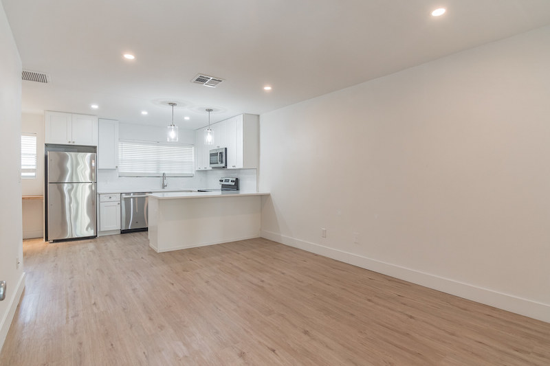 SoHo Apartments De Leon Innovo Living Hyde Park