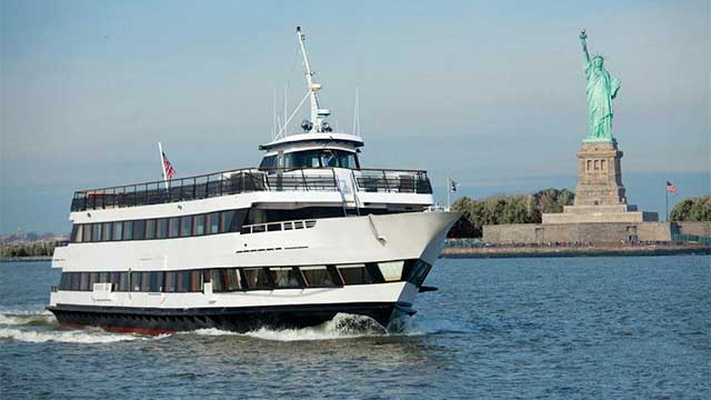 Hornblower Serenity NYC Cruise New Years Eve 2023