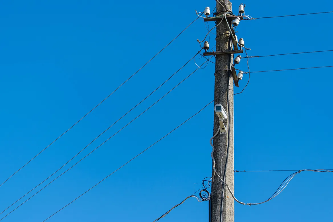 Private Power Pole Electrician Adelaide, SA Powerpole Services THG