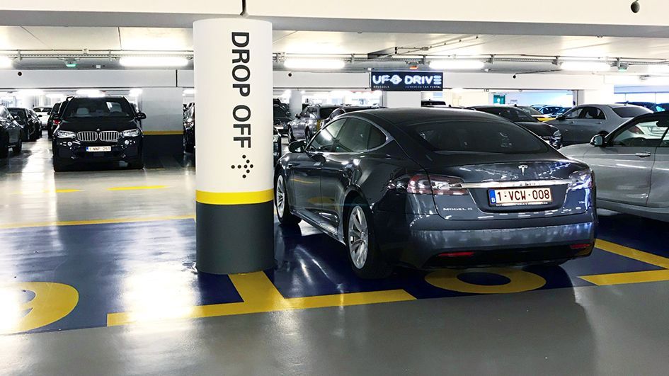 BRUZZ La plateforme d'échange de voitures électriques s'installe à