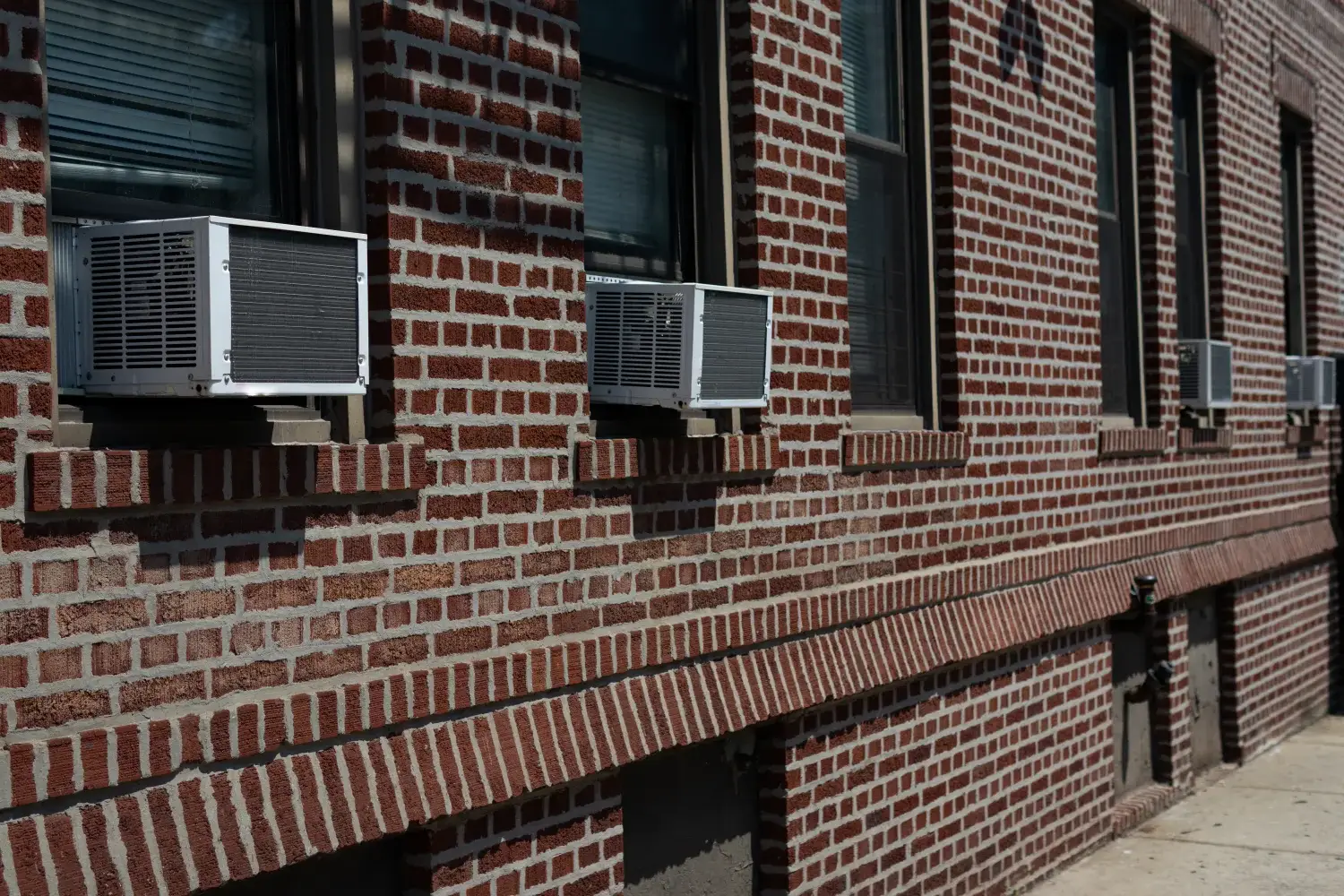 Window Air Conditioning Wollongong Hott Air Conditioning