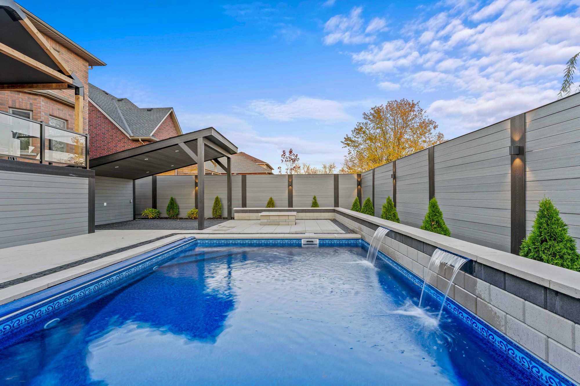 Visionary Design and Build Kitchener, Ontario Sky Sight Inc.