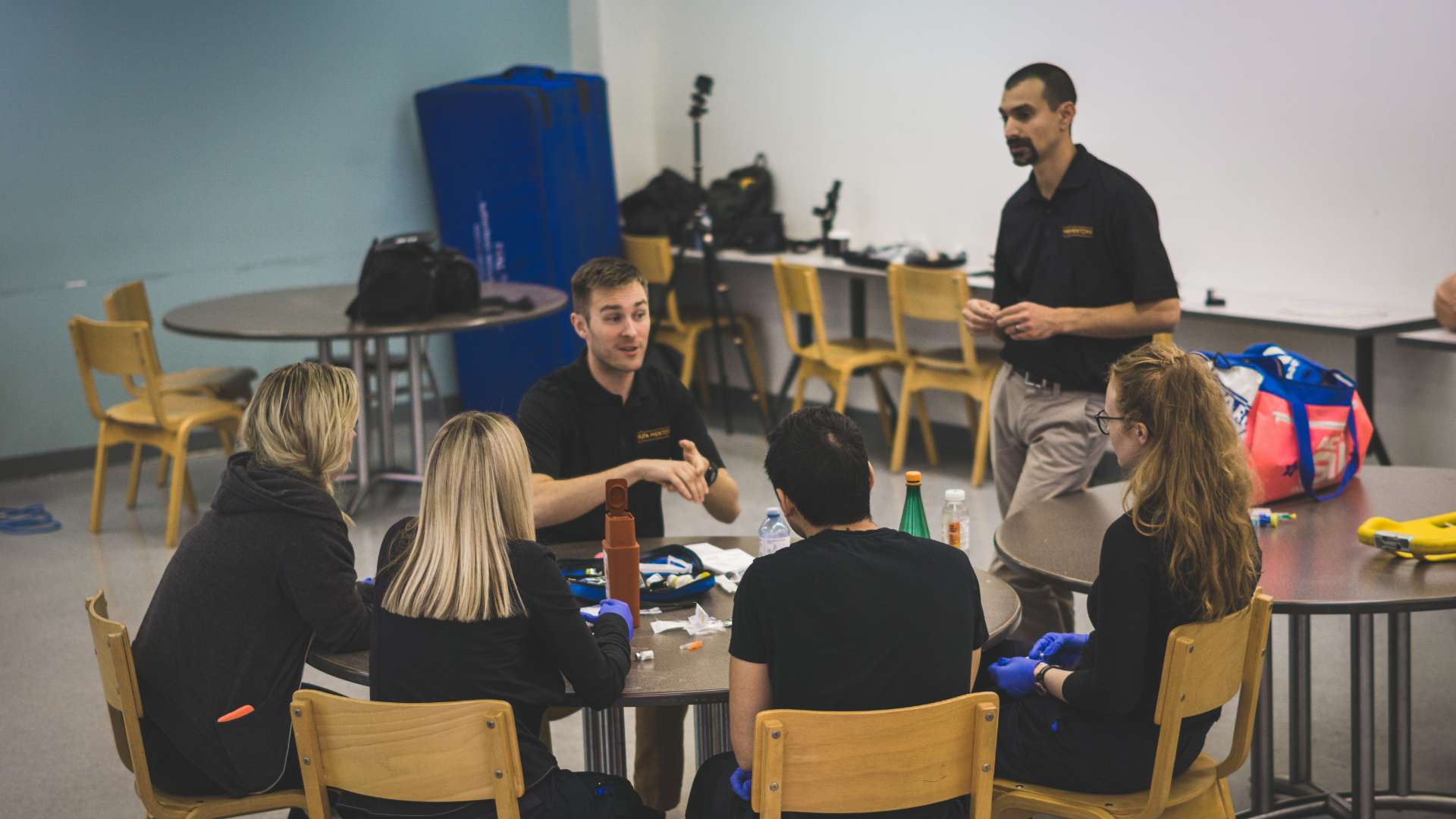 blended-in-class-online-first-aid-cpr-training-courses-blended-in